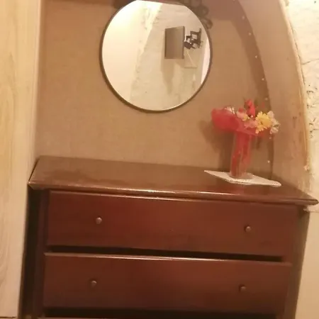 Le Lamie Di Comasia מלון דירות מרטינה פרנקה