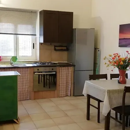 Le Lamie Di Comasia 3* מרטינה פרנקה