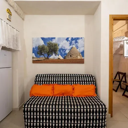 Le Lamie Di Comasia מלון דירות